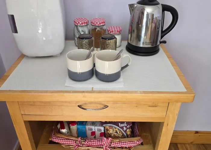 The Front Bed & Breakfast
